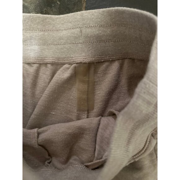 Small harmony and balance workout shorts sweat draw string pink gray - Picture 3 of 4